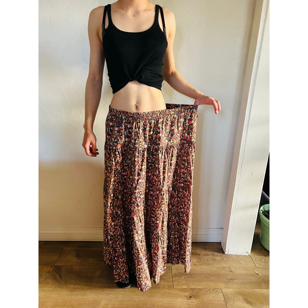 Vintage Floral Serengeti Maxi Skirt - Picture 4 of 6